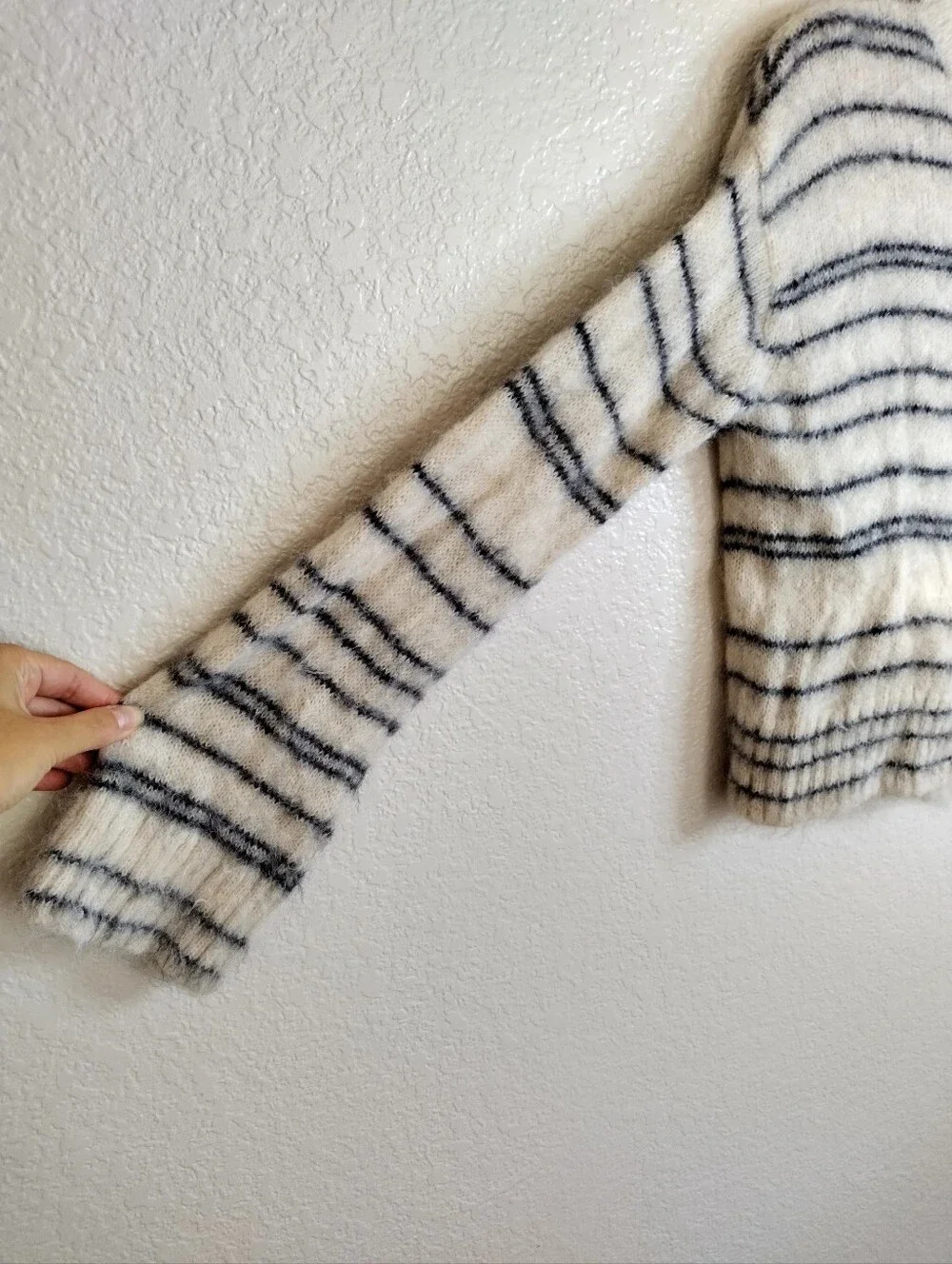 Rebecca Taylor Brushed Knit Monhair Striped Buttoned Shoulder Sweater Size Xs